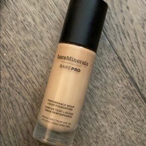 BAREMINERALS barepro shade 15